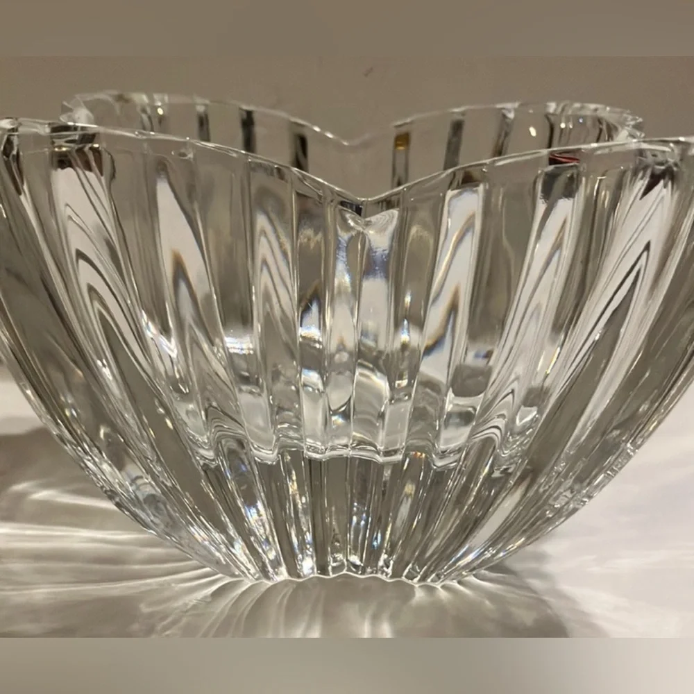 Vintage Crystal Glassware Mikasa Lydia Tulip Dish Elegant Home Decor Clear Glass - Picture 7 of 12